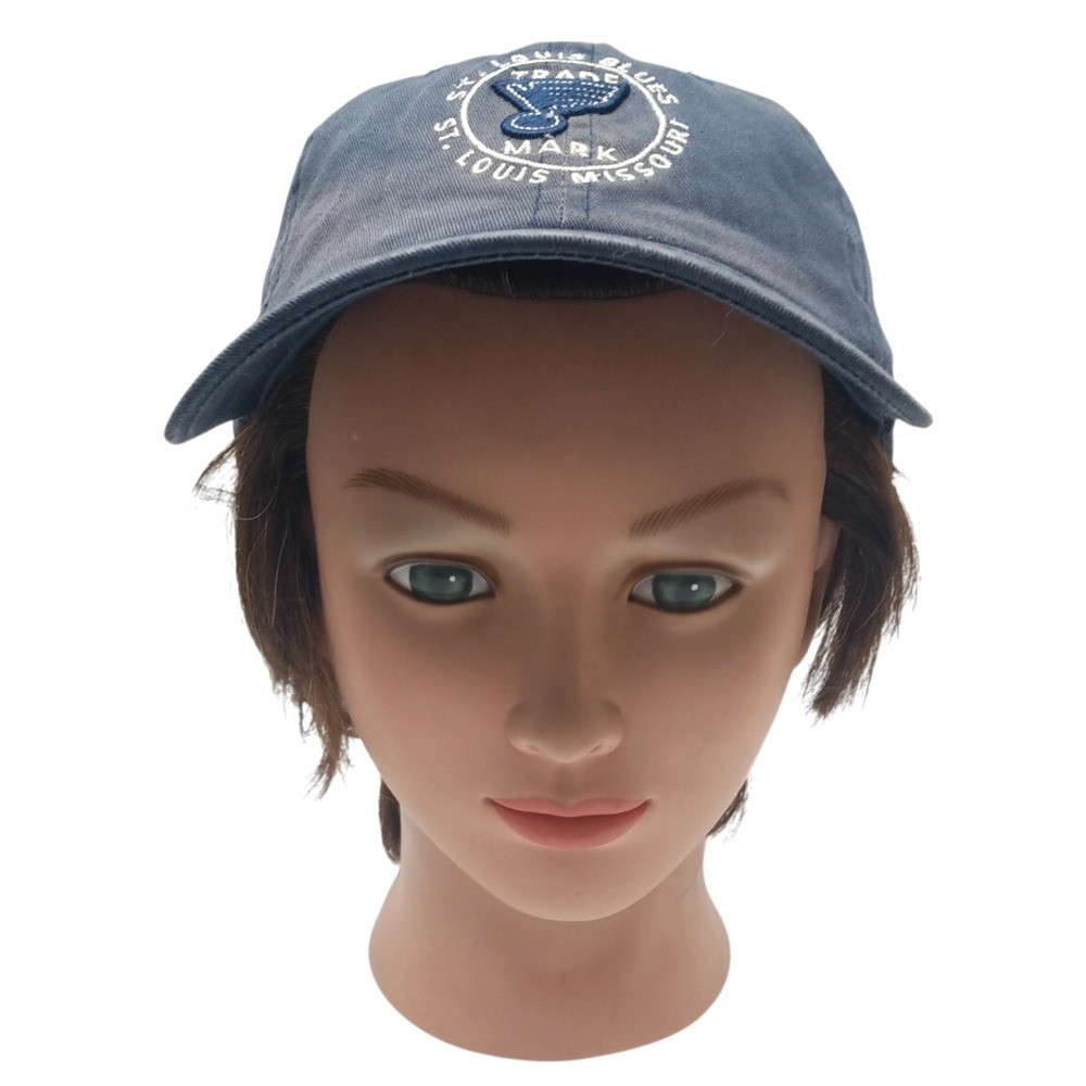 St. Louis Blues‎ Retro Distressed Cap Discolored NHL Strap Back American Needle